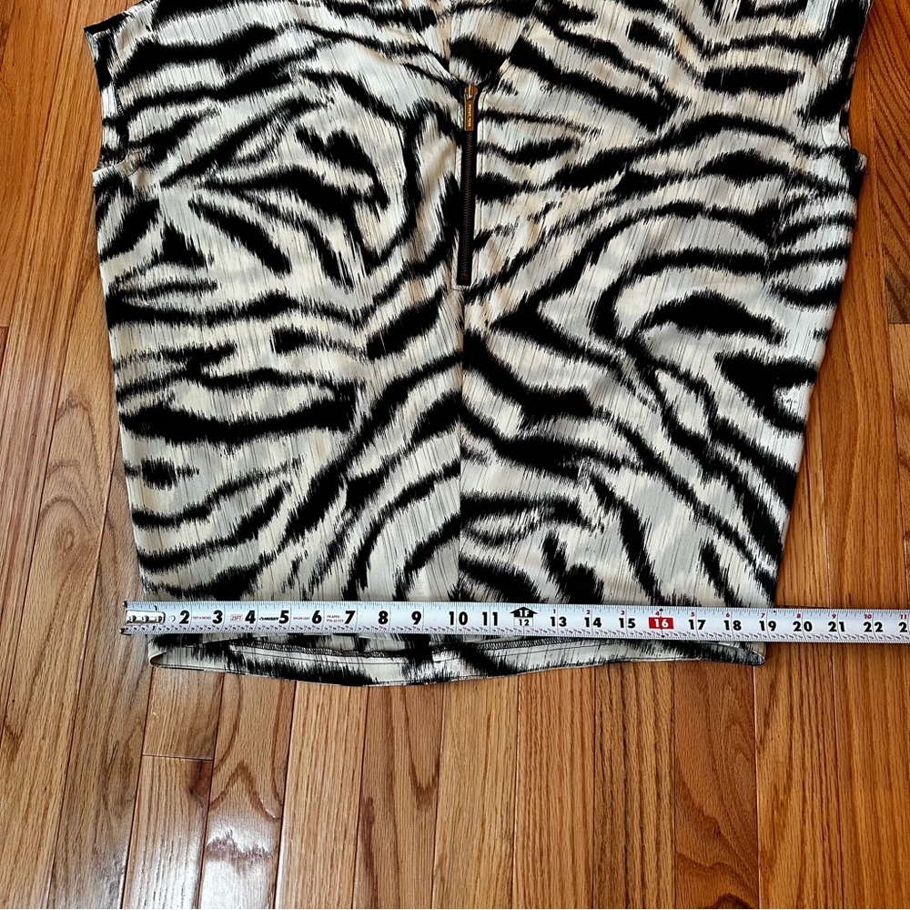 MICHAEL Michael Kors Black and White Zebra Print Blouse - Picture 4 of 6